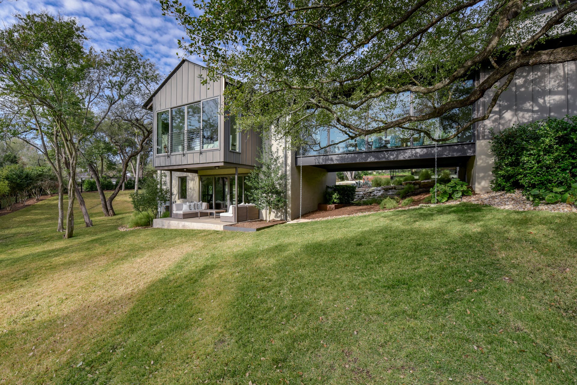 108 Parkwood Court
