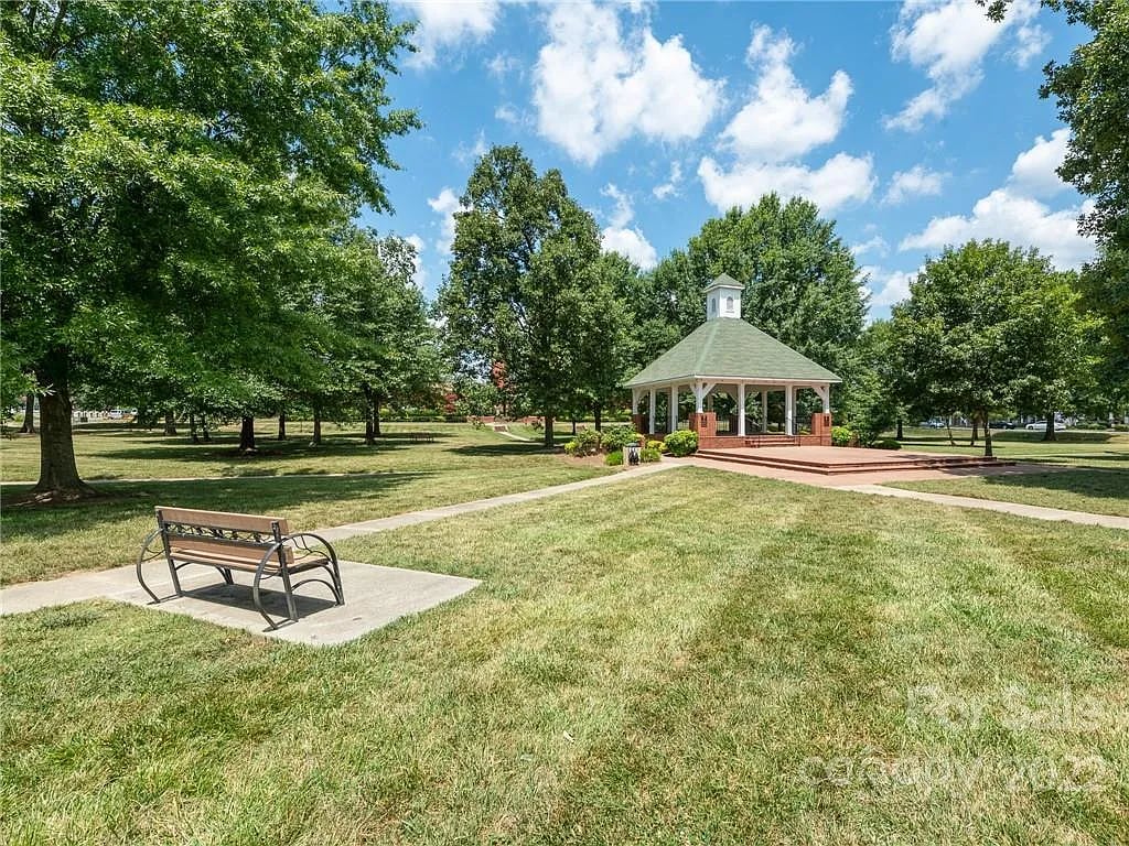 6112 Creft Cir #114