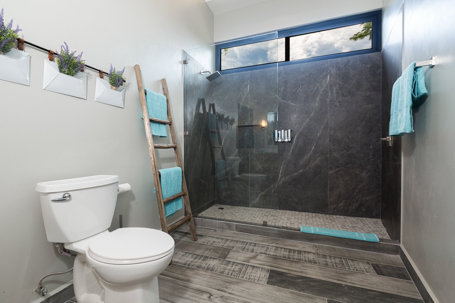 Casa Giving Tree | Modern 5-Bed Luxury Home with Beach Access in Tamarindo, Costa Rica