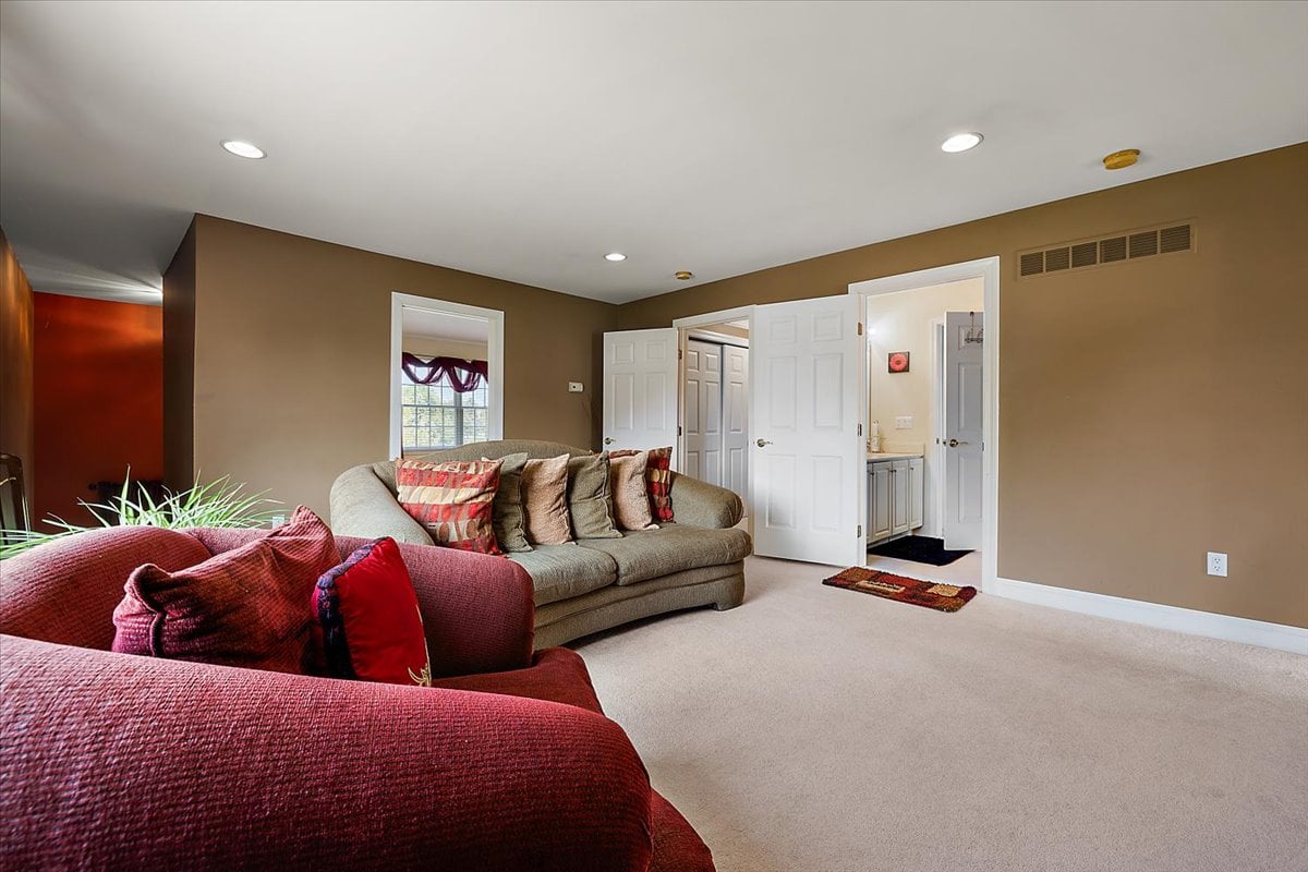 15665 Spyglass Drive