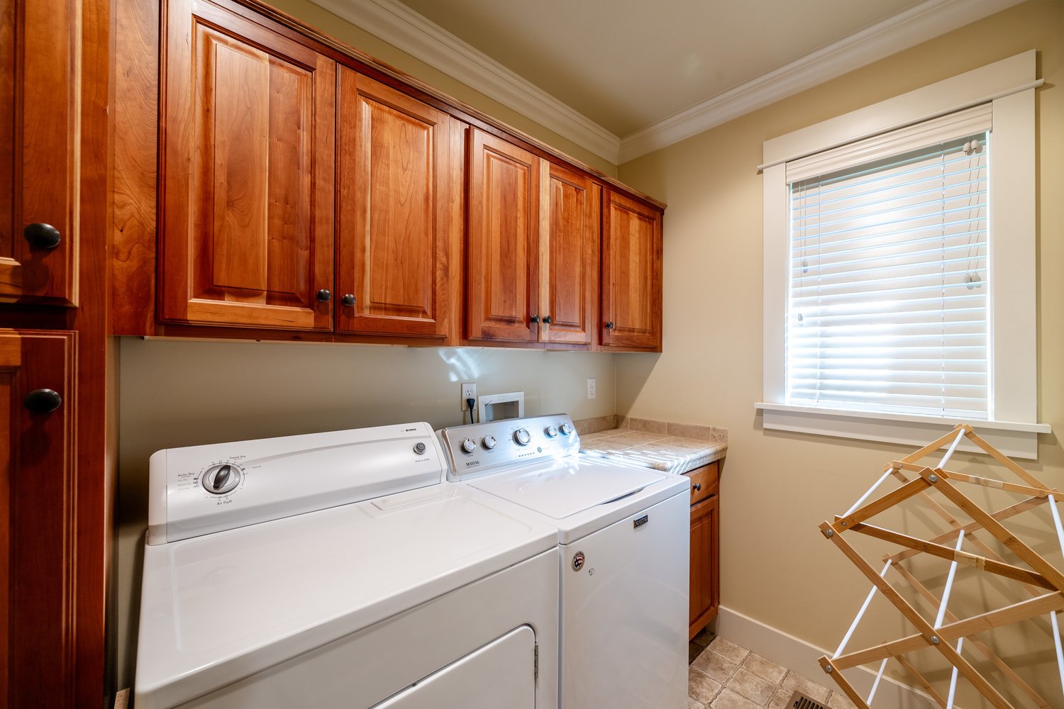90 Cantle Ct