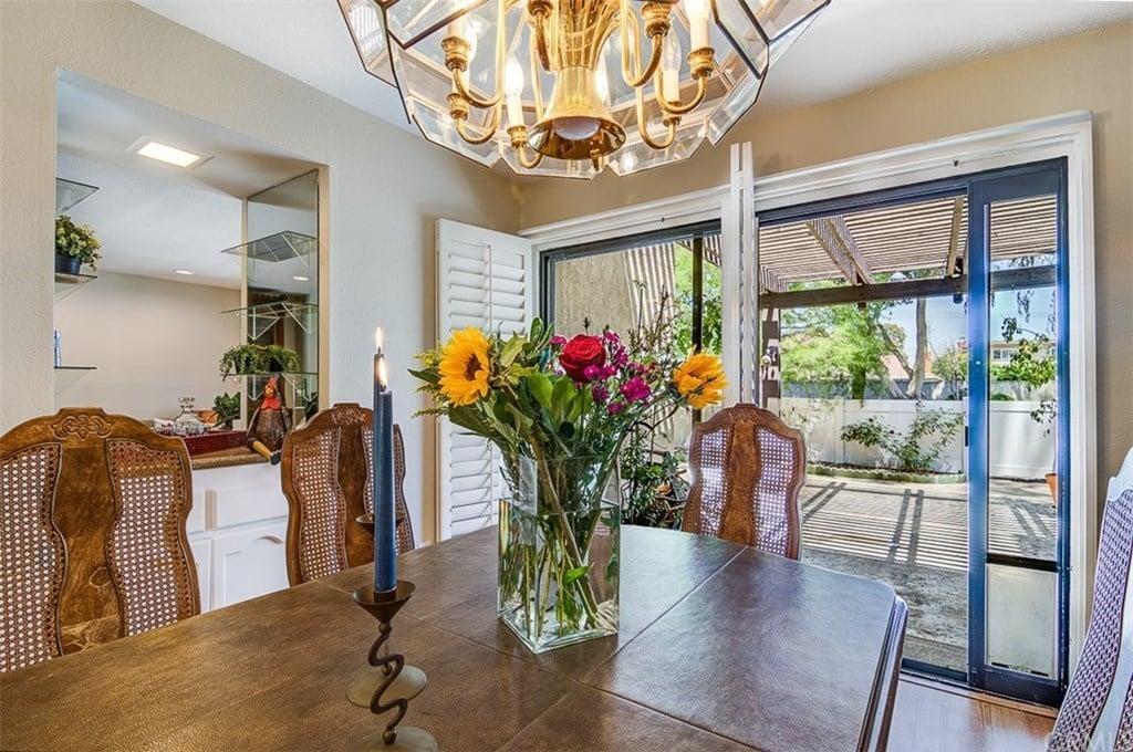 925 Van Ness Ct