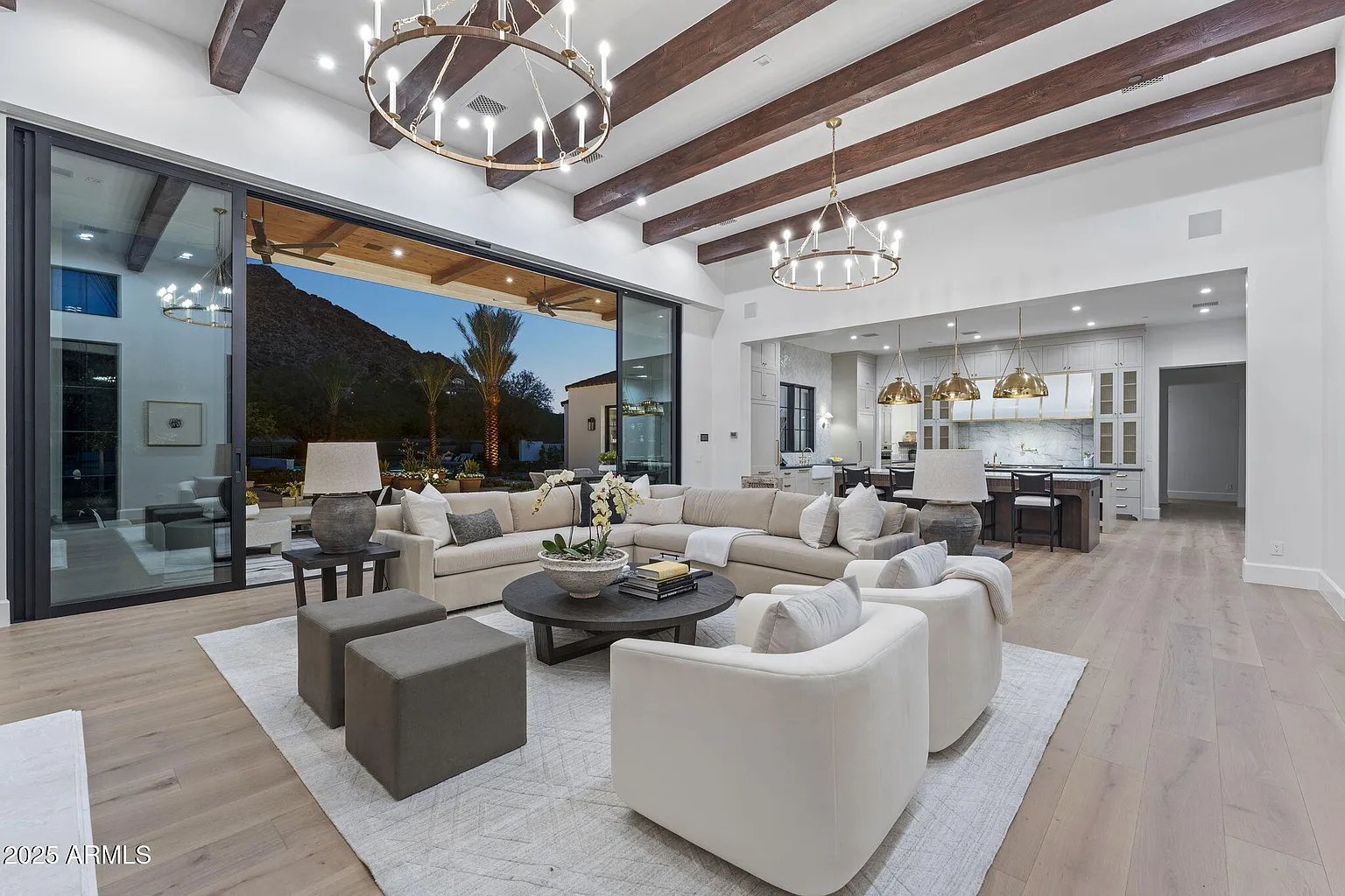 7501 N EUCALYPTUS Drive