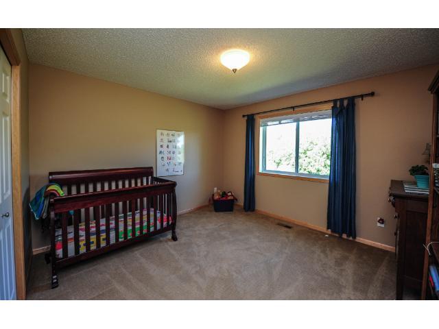 5264 Greenwood Dr