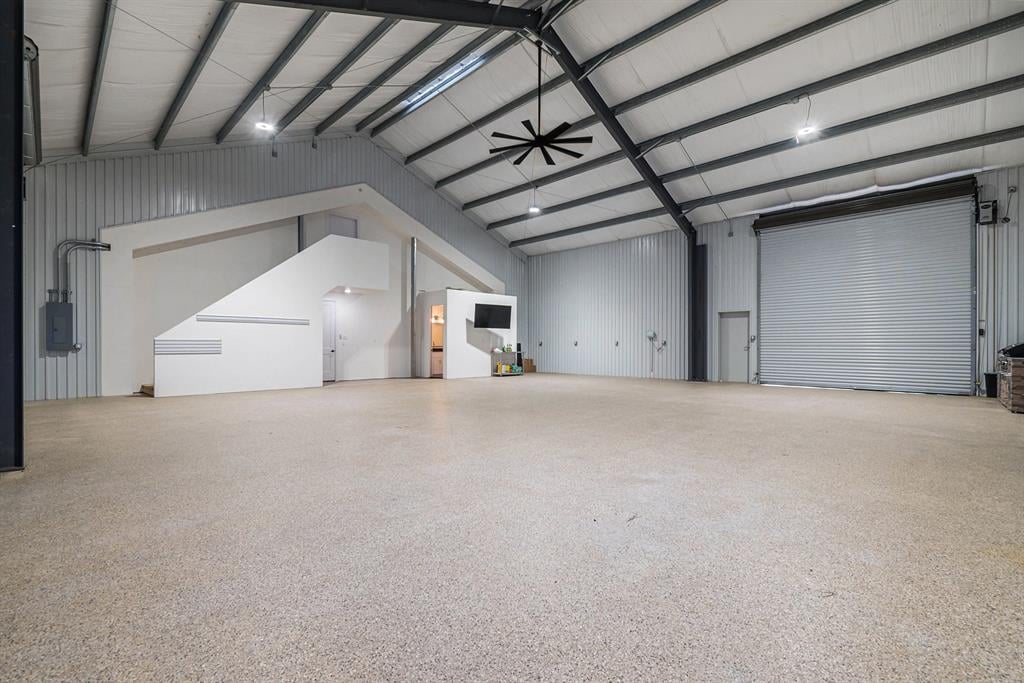 10102 Woodlane Blvd