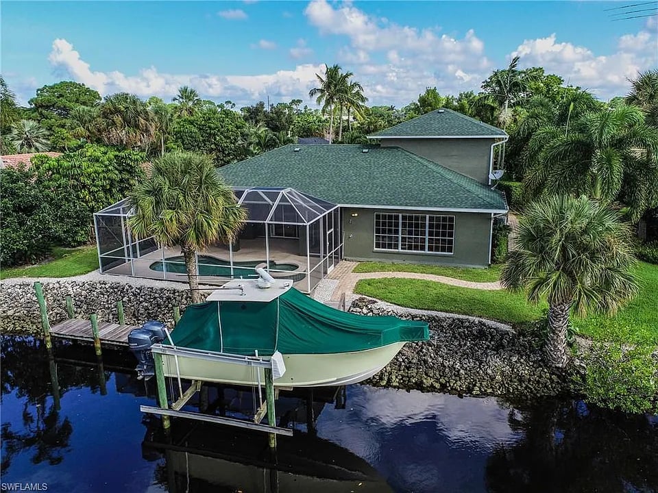 2456 Longboat Dr