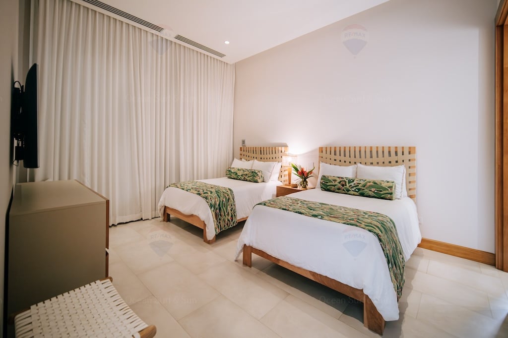 Cortez Amarillo 4 | Newly Renovated 5-Bedroom Ocean-View Luxury Home in Reserva Conchal