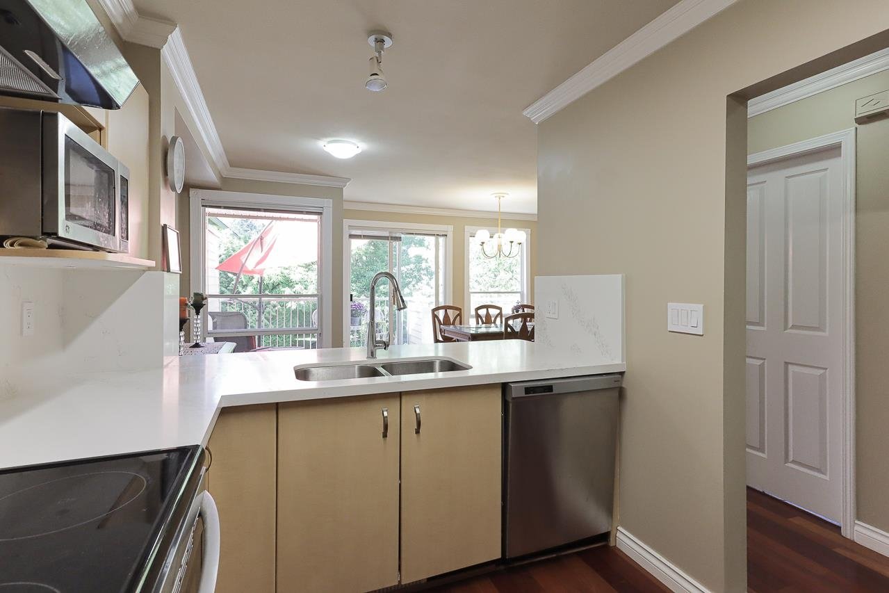 21-8701 16th Avenue, Burnaby