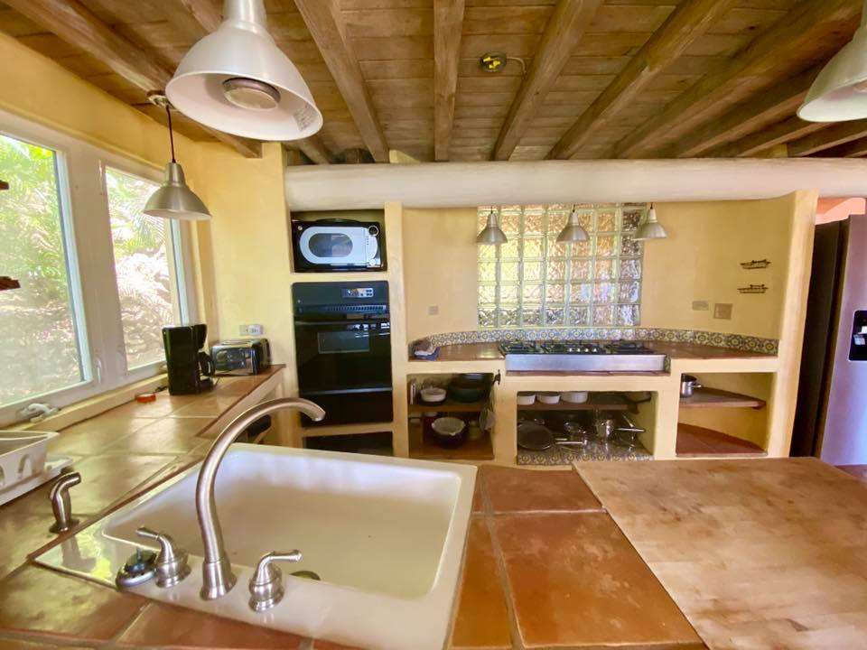 684 1 Bedroom in Fat Hog's Bay