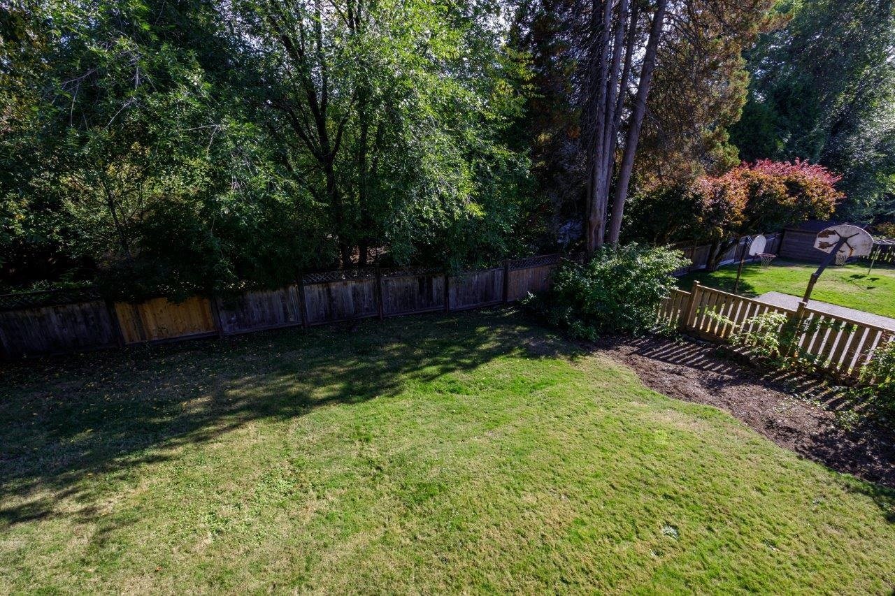 2118 Greylynn Cres