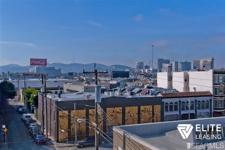 555 4th St., #729