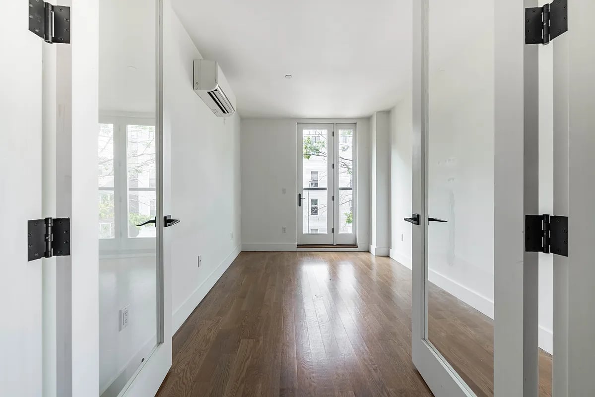 242 Newkirk Ave 3F