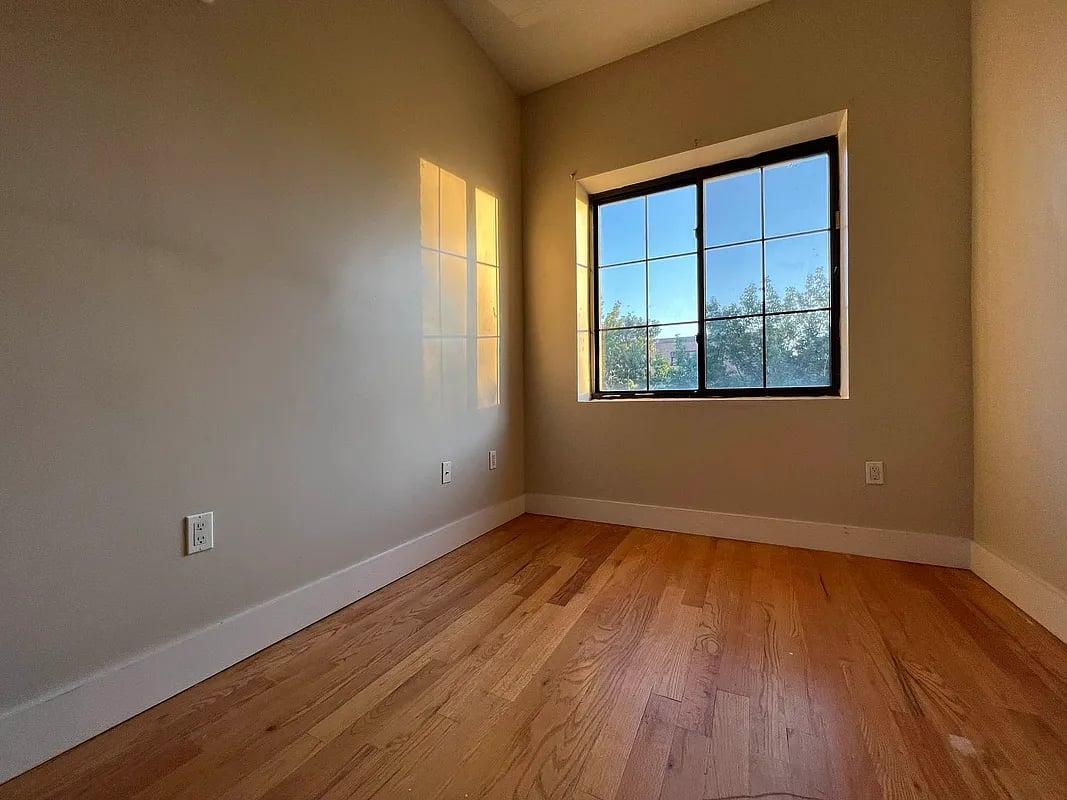 17 Garden Street 3L
