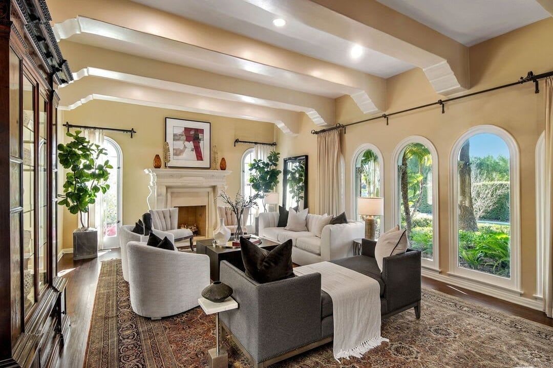 Estate Eminence