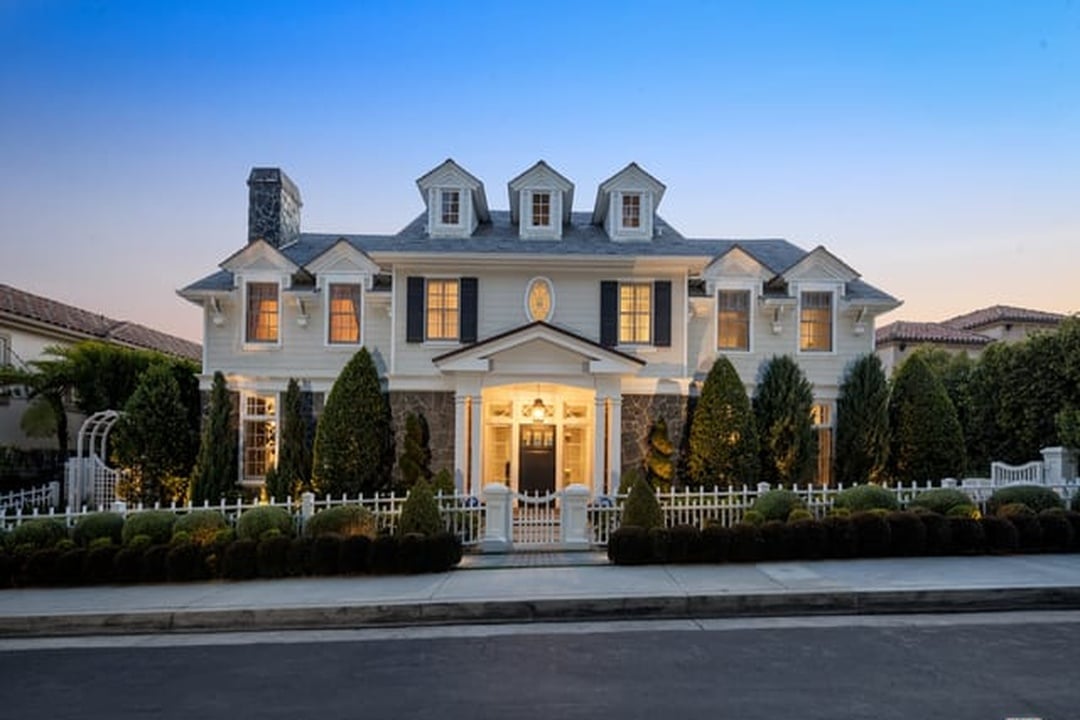 Chateau Crown