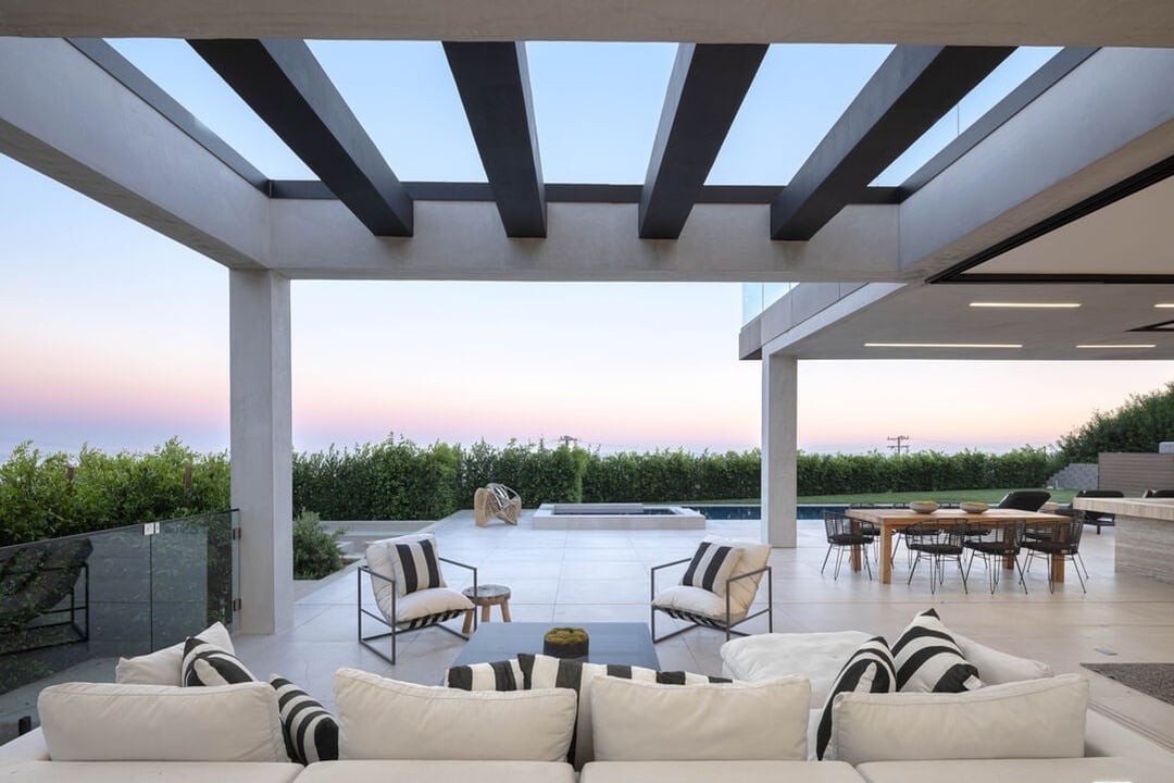 Zenith Horizon, Malibu Rd, 90265