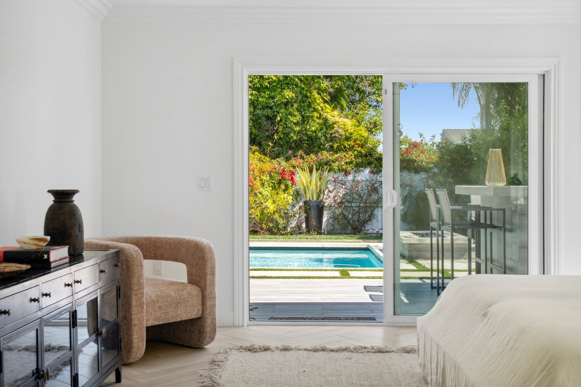 Eastside Expanded Pool Home 