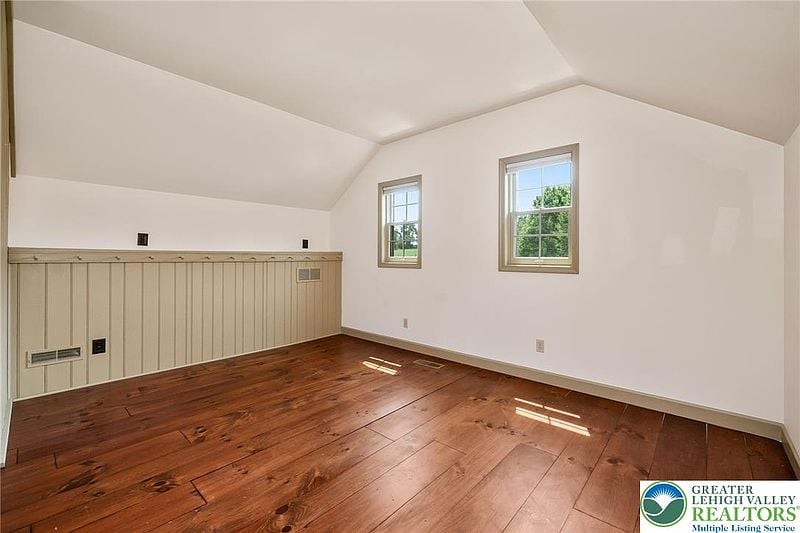 271 WETZEL ROAD