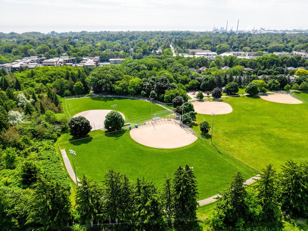 1575 Lakeshore Road #462
