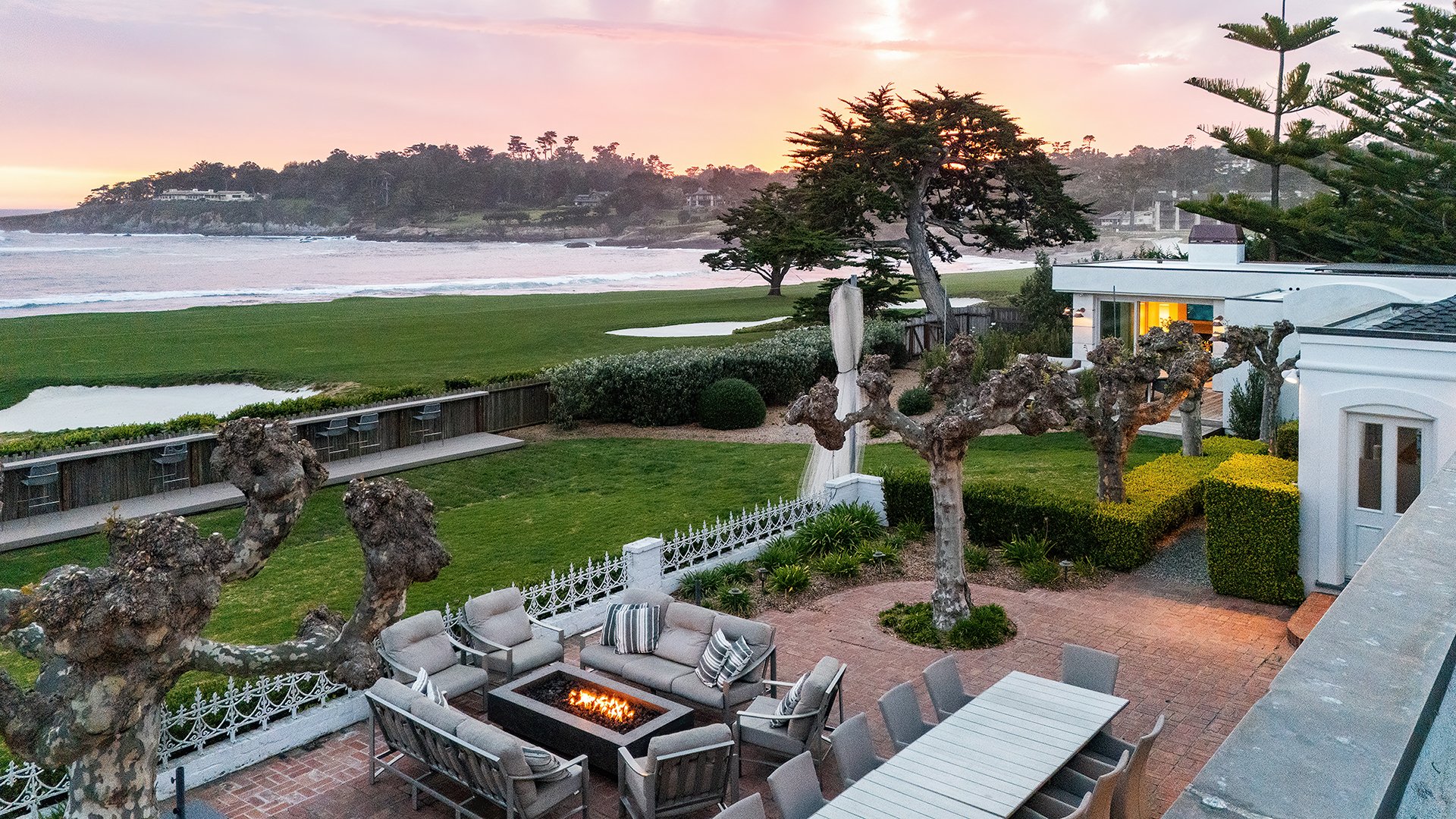 18 - Pebble Beach Luxury Rental