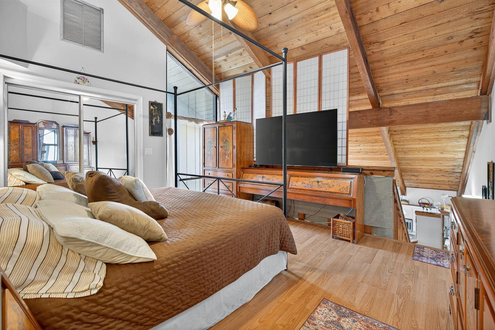 1605 S US Highway 1 Apt 8E
