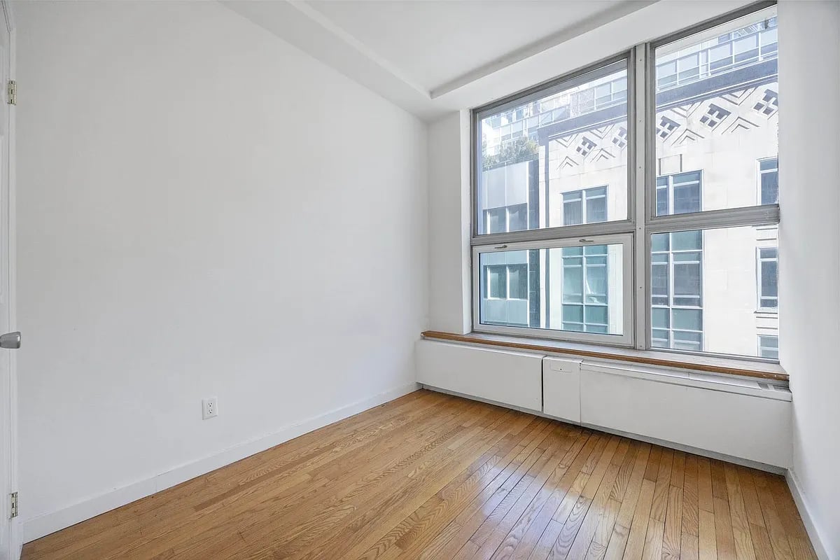 106 Fulton St Unit: 11G