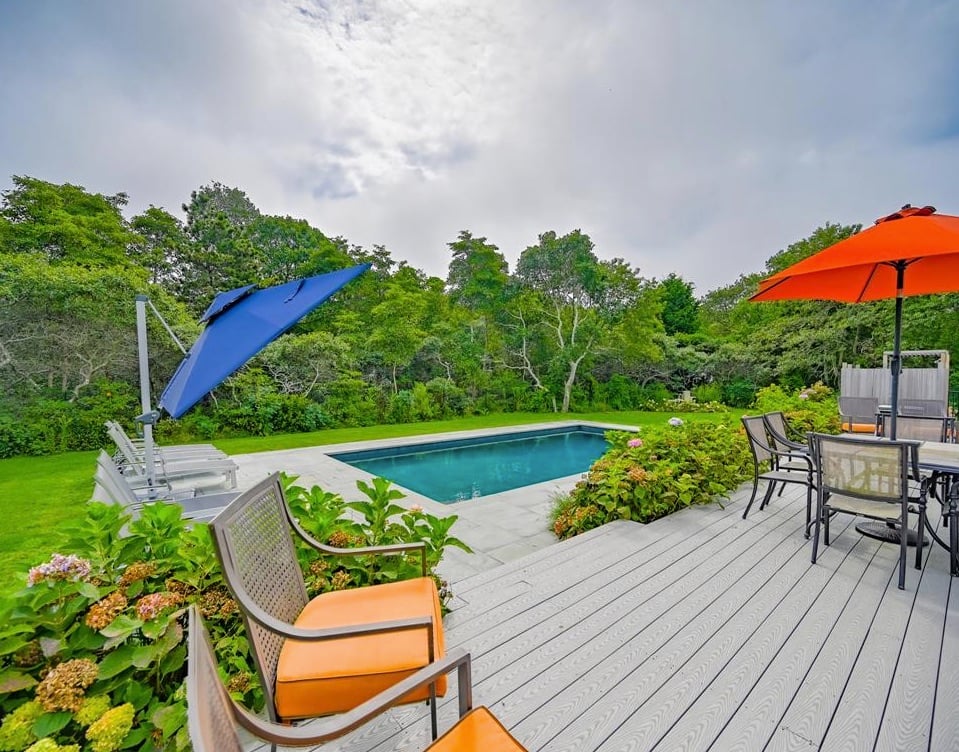 47 Schoolhouse Rd