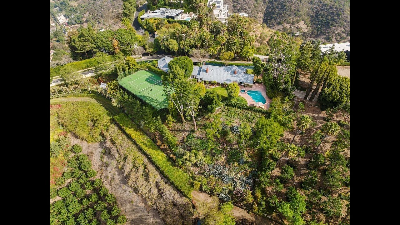 1237 Bel Air Rd, Los Angeles, CA 90077