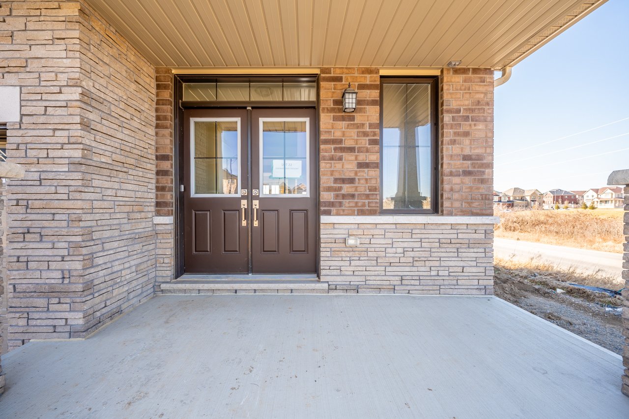 24 Basswood Crescent
