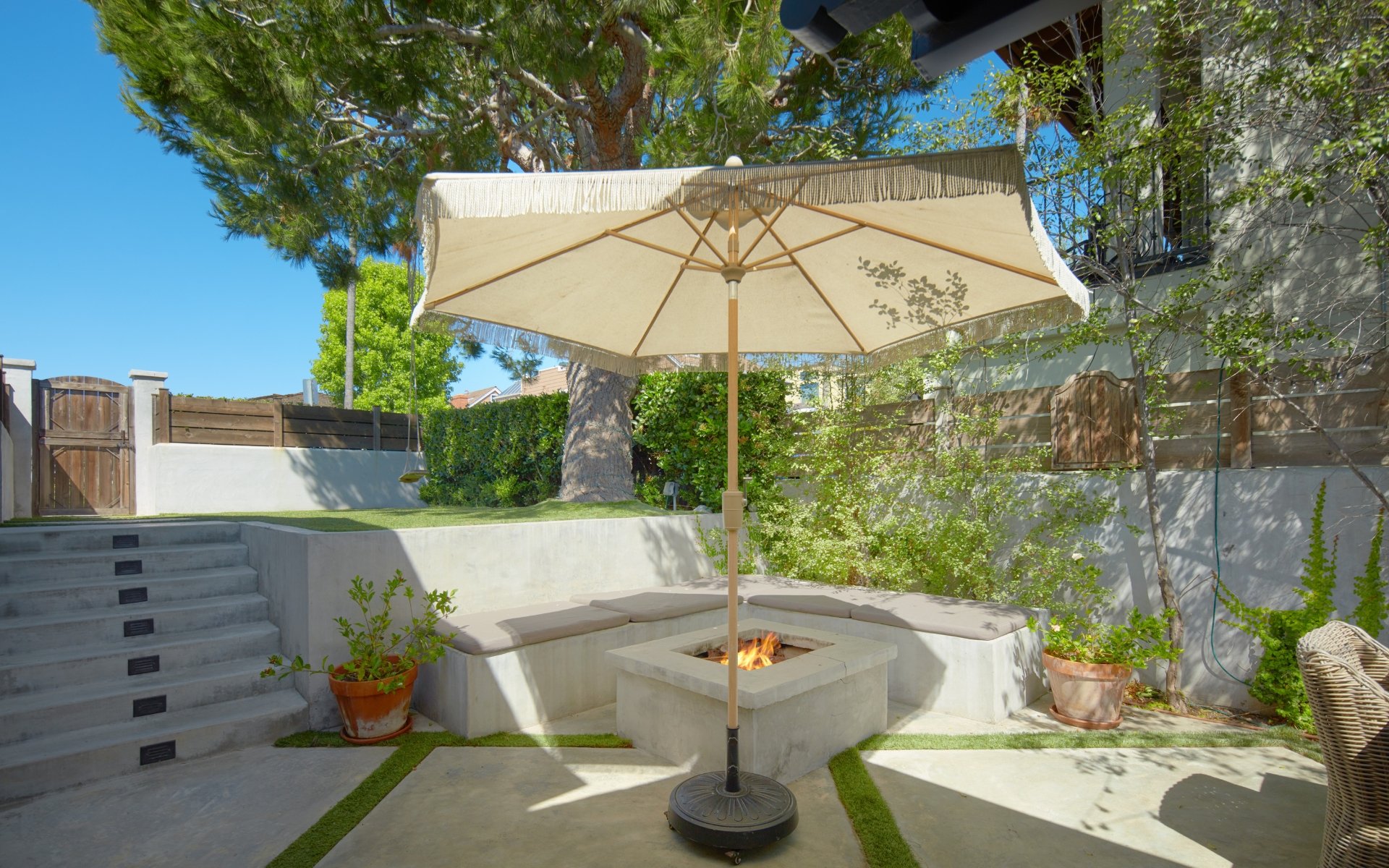 2235 Pacific Drive