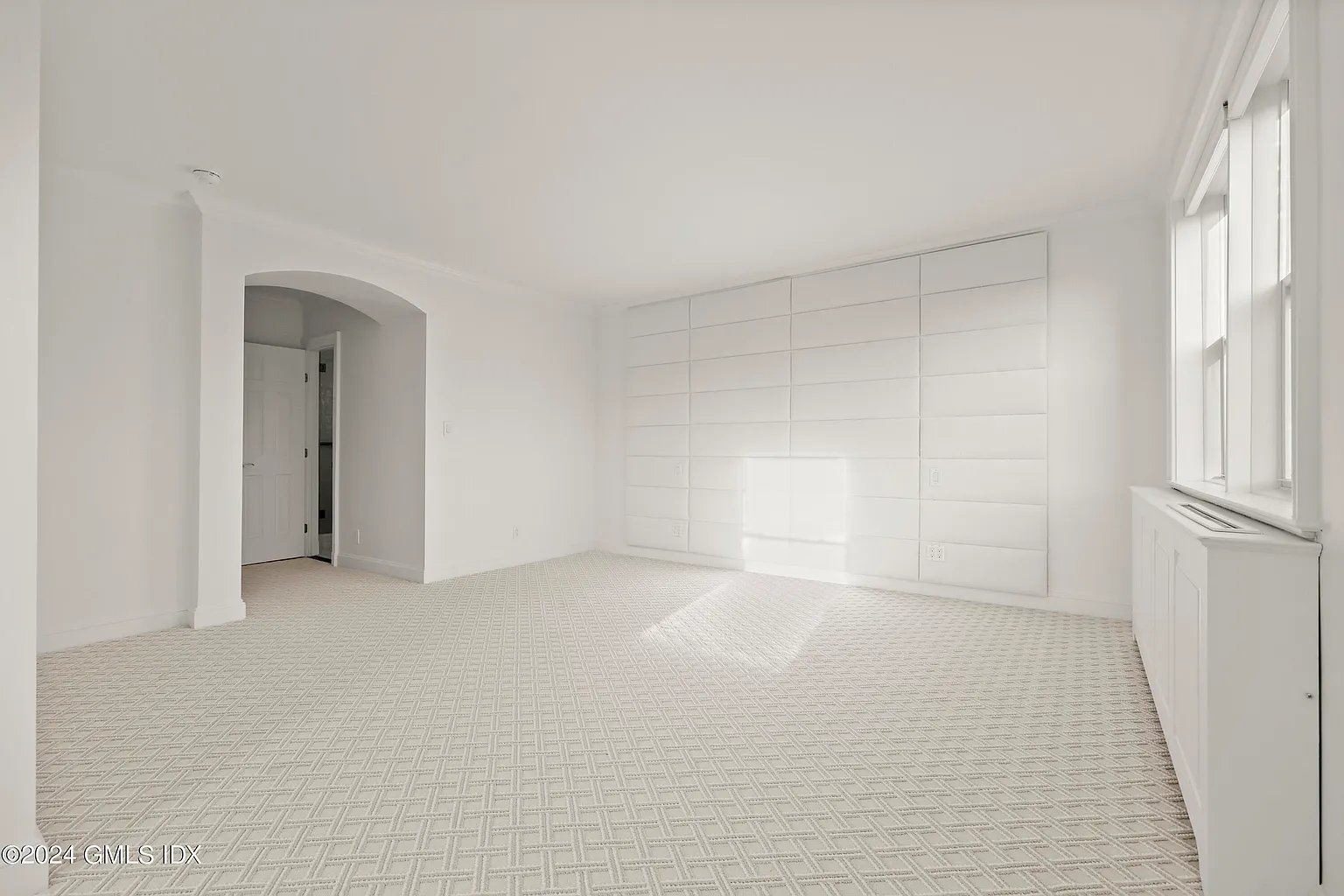 2 Putnam Hl APT 4G