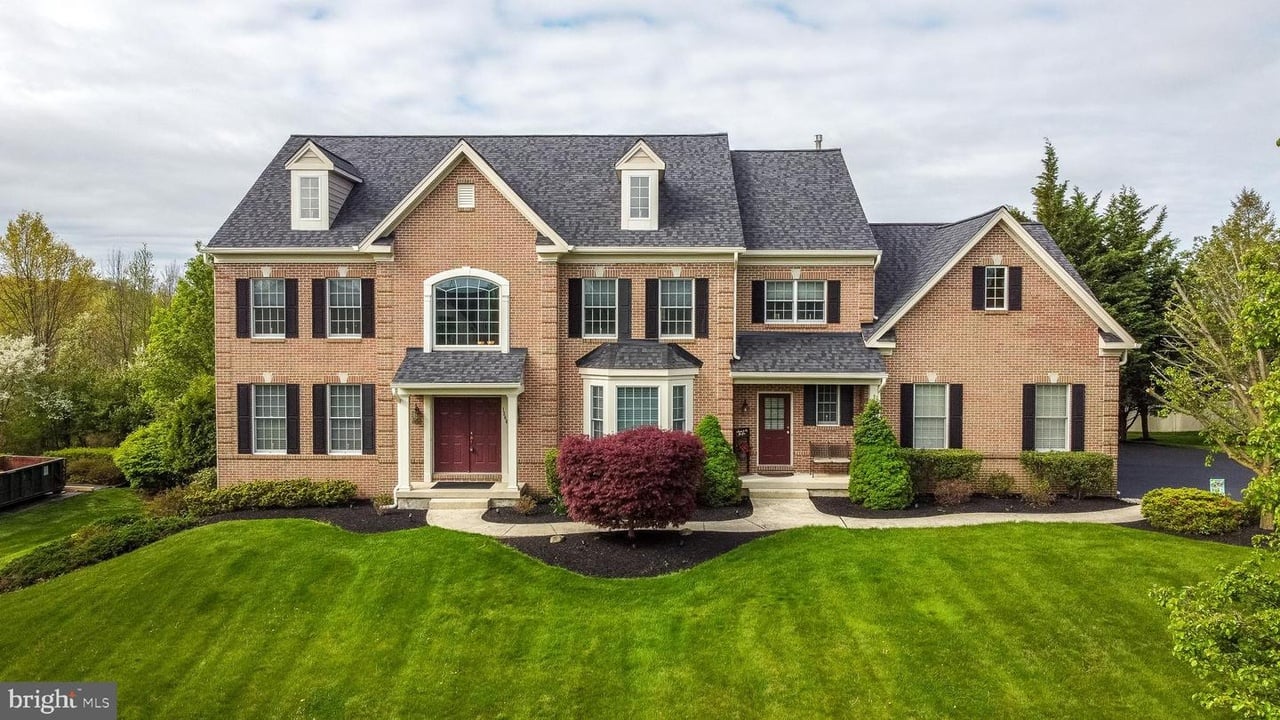 1366 Worthington Ct