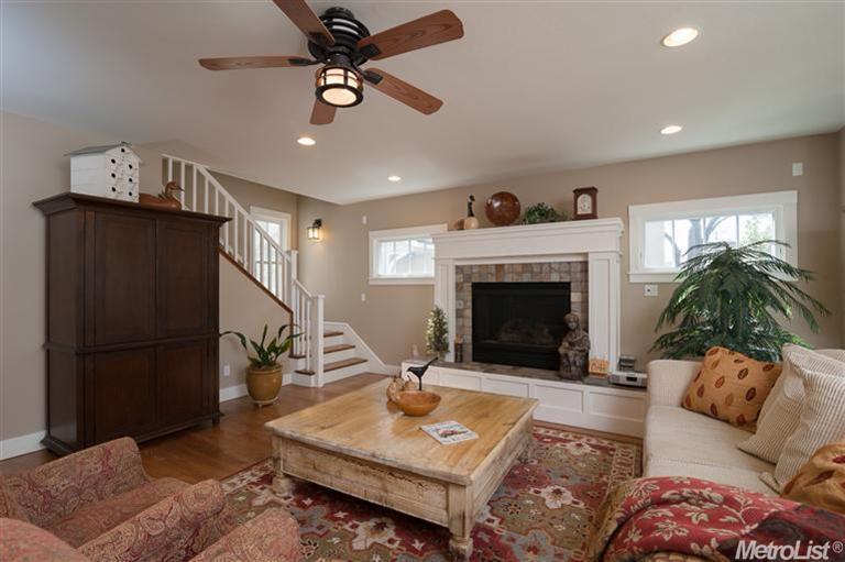 Sold in Fabulous 40's! 1366 47th St. - Represented Buyer