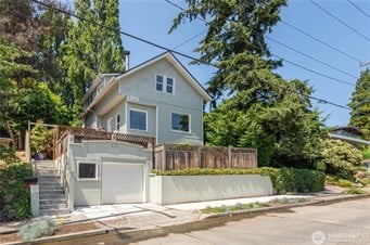 3007 23rd Avenue W