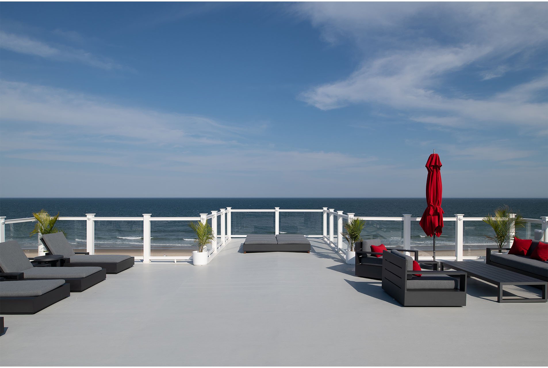 2215 Ocean Ave