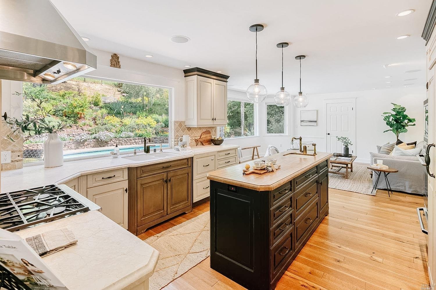121 Santa Maria Dr