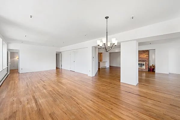 166 Bank Street #2B