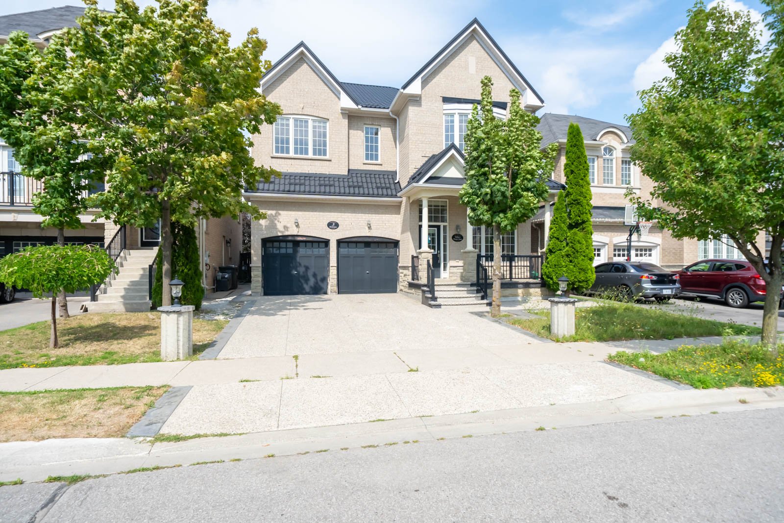 3 Shortreed Grove 