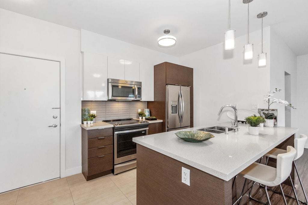 7727 Royal Oak Ave, #309