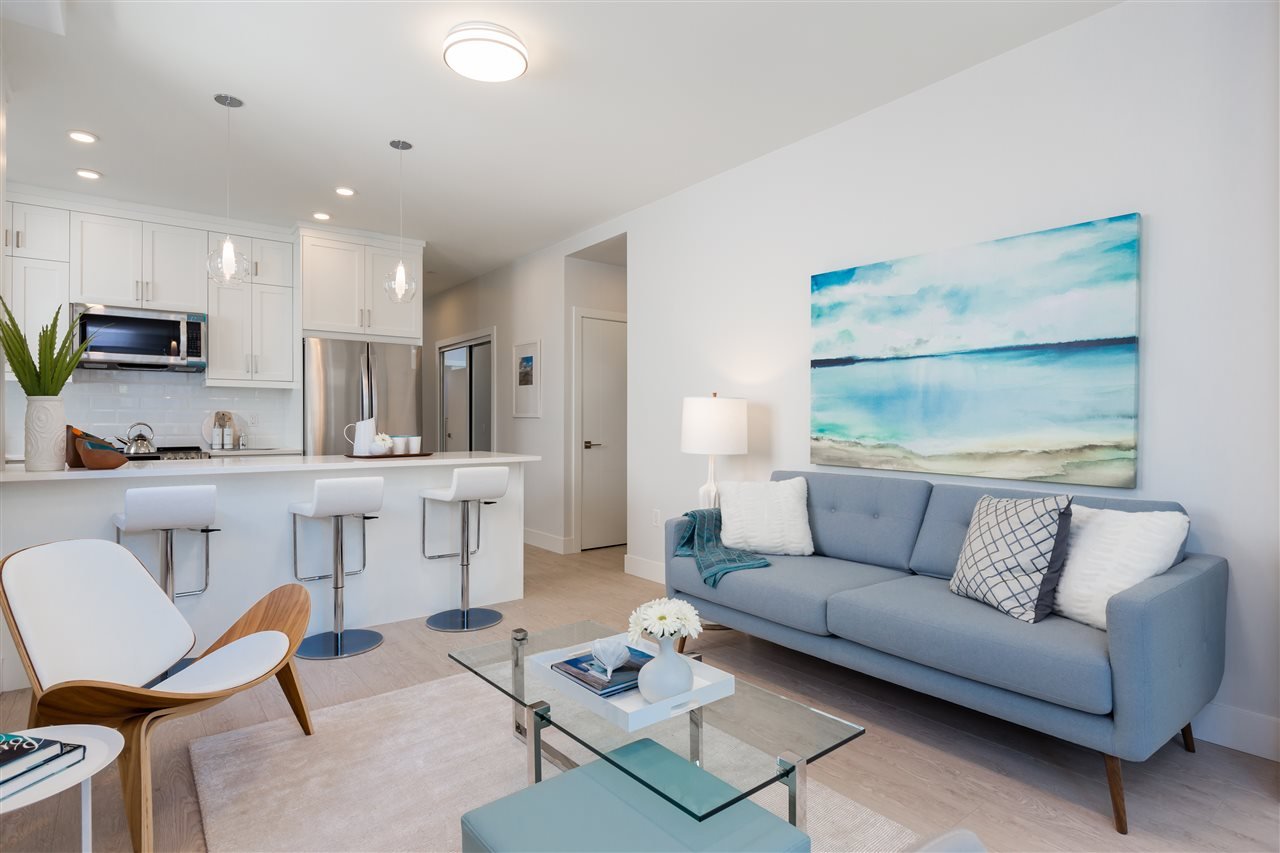 101-2763 Horley St