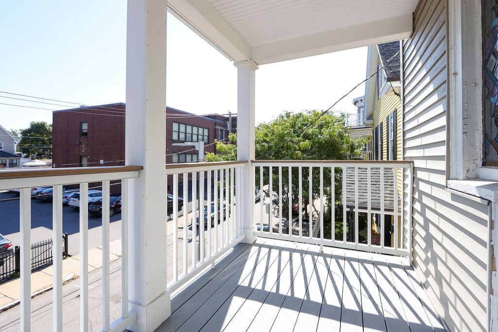 Spacious & Sundrenched In Savin Hill