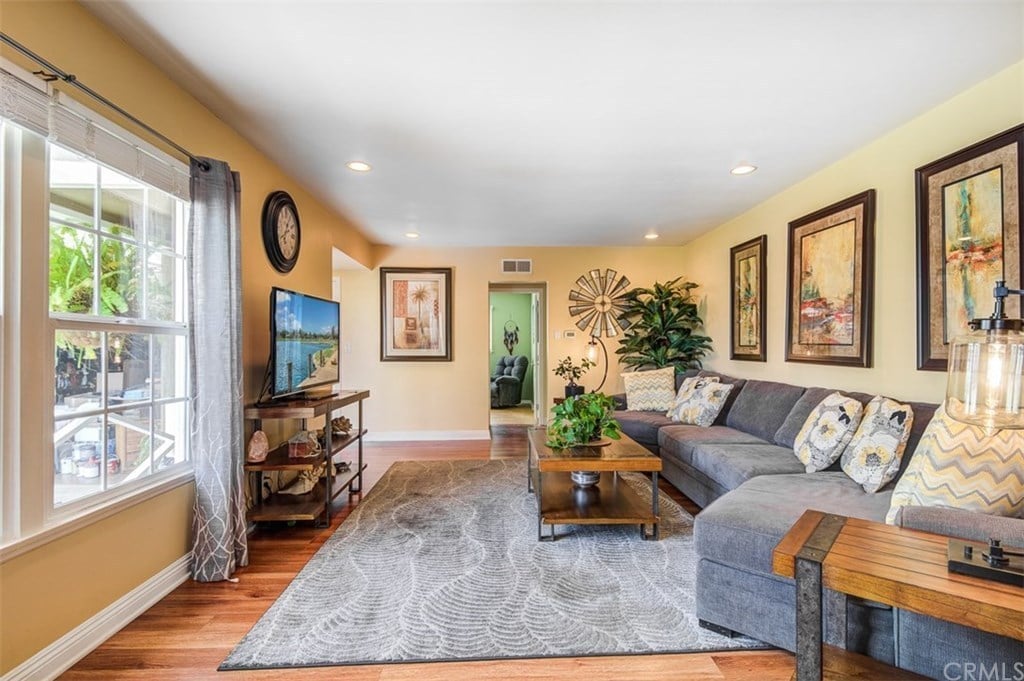 6212 Chickasaw Dr