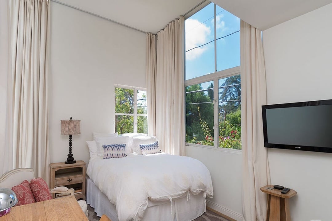 7th Helena Drive, 90049