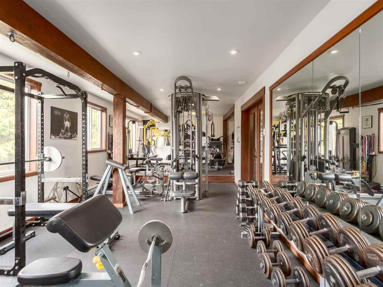 1007 Tobermory Wy