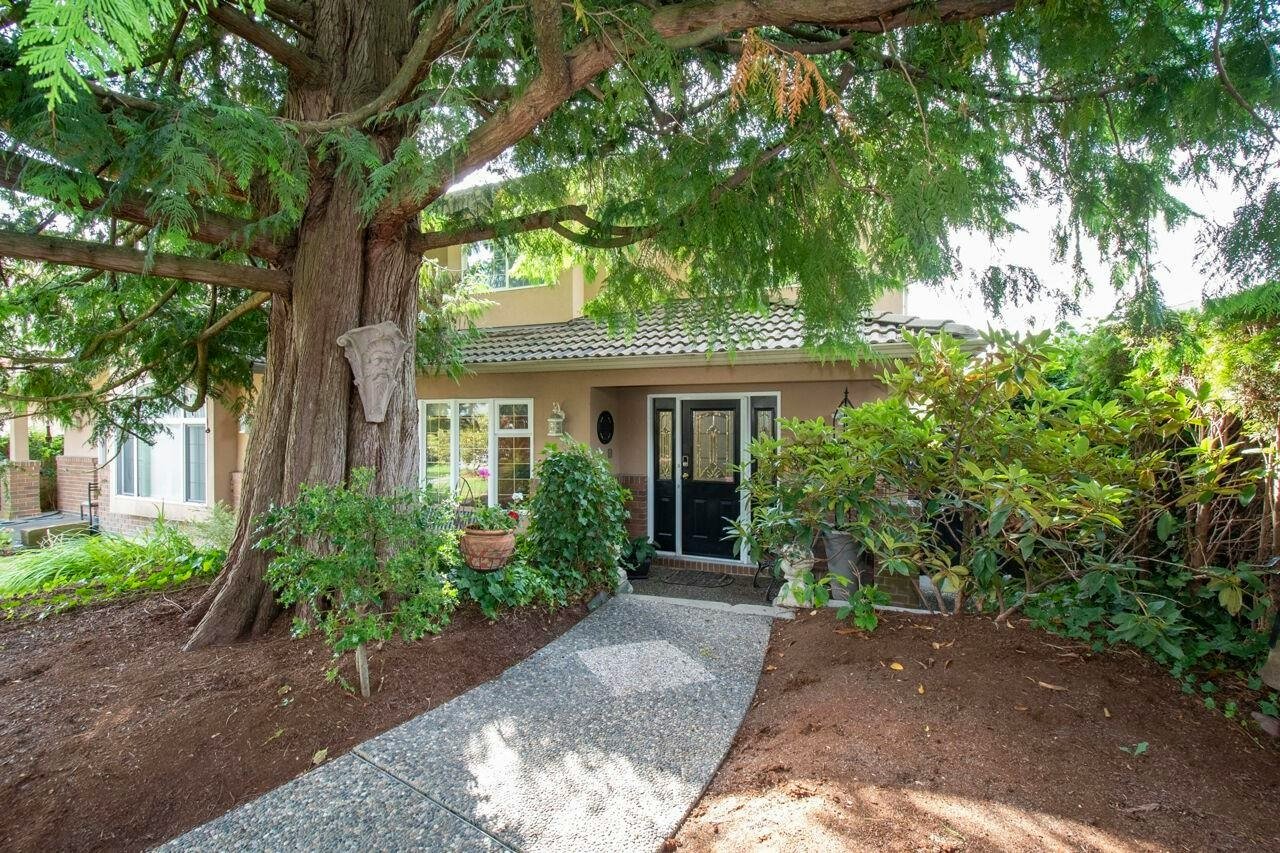 6890 Cedar Rose Ct