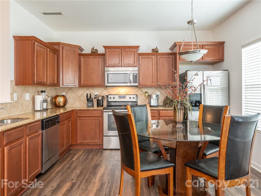 4535 Tradd Cir