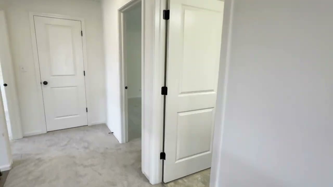 32044 Savannah Dr, Lakemoor