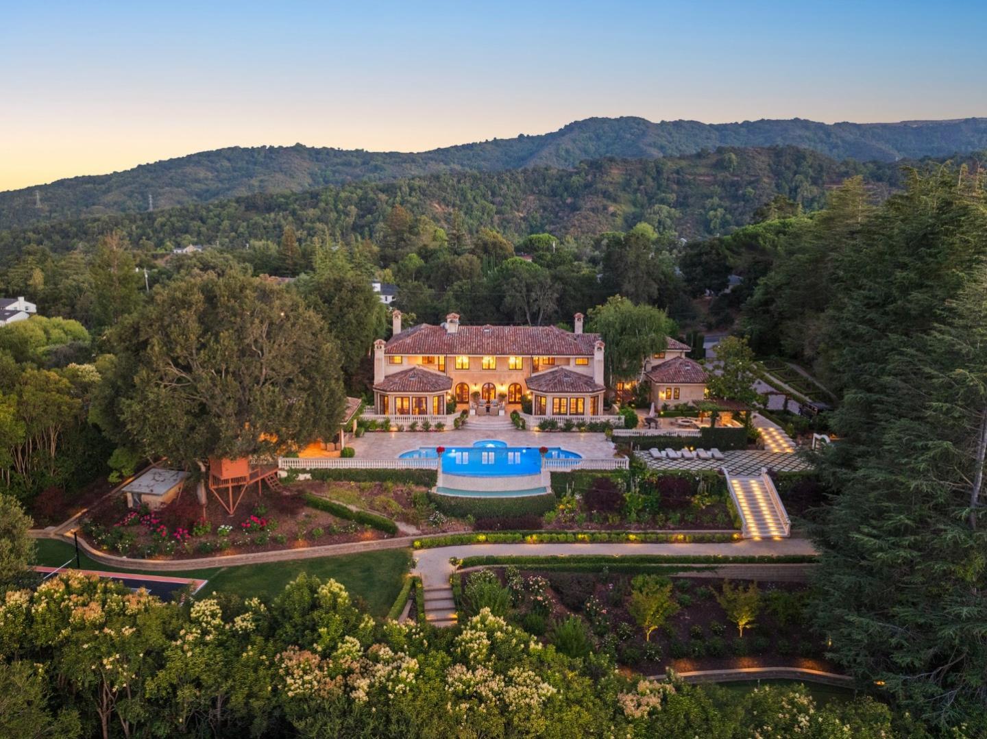 10285 Magdalena Rd