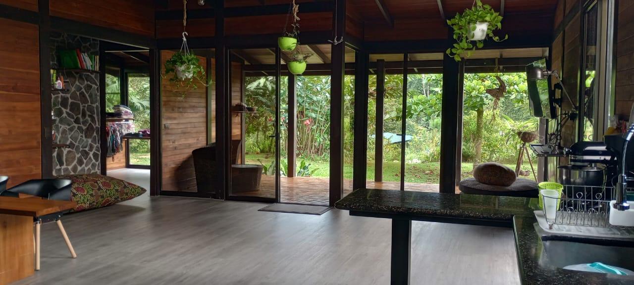 Eco Property Media Luna