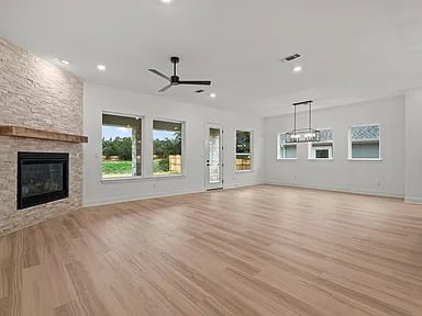 204 Sage Thrasher Cir